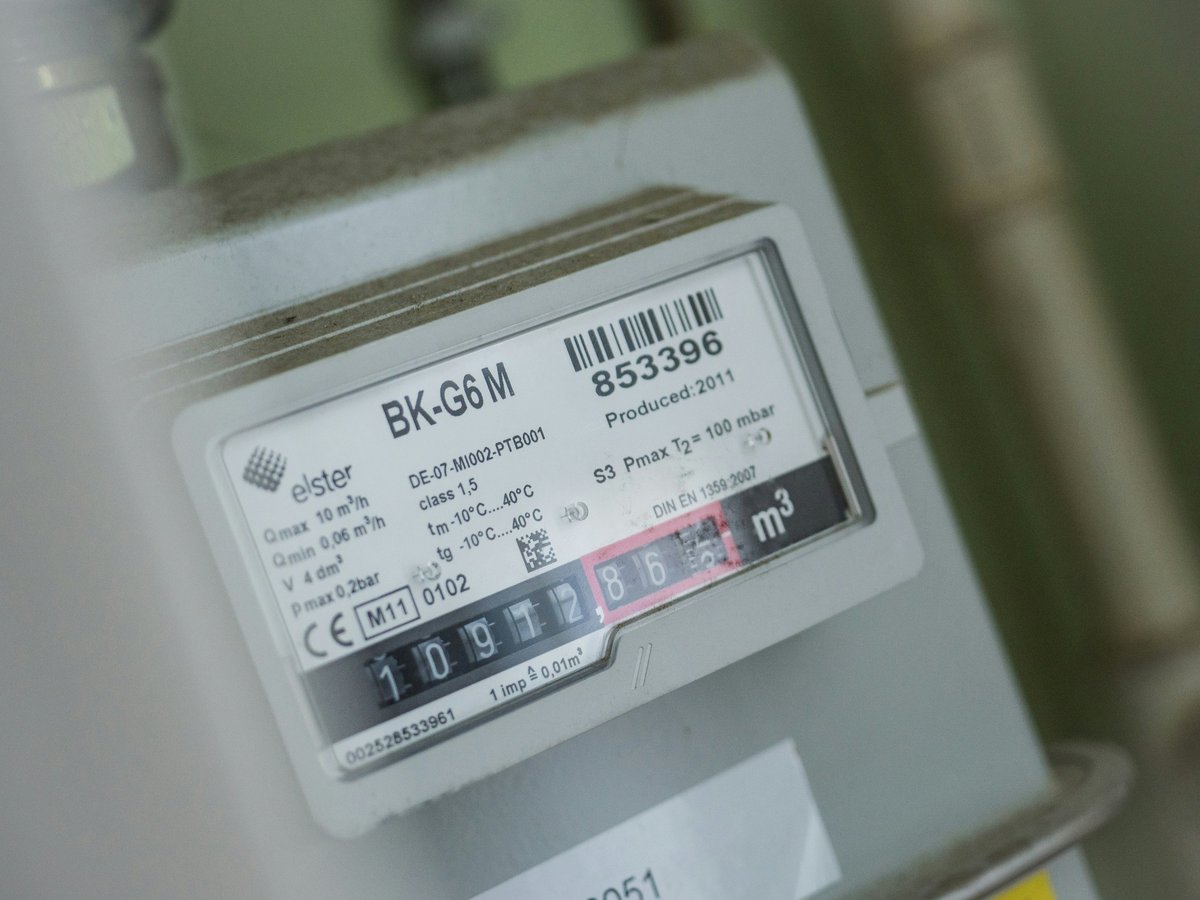 Close-up of a gas-consumption meter in Ghent, Belgium